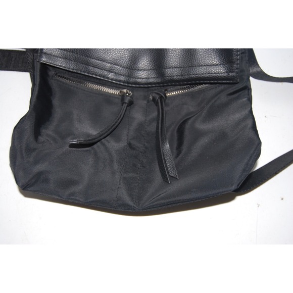 Botkier New York "Trigger" Black Nylon Mini Backpack Purse – EUC – Pre-Owned - Picture 3 of 6